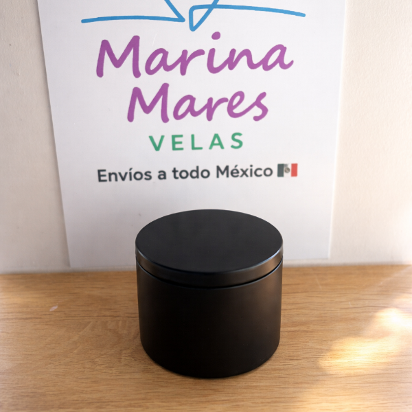 ✨ Lata Premium de Aluminio Negra – Mate con Tapa | desde $40 (mayoreo +25)